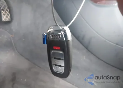 2015 Audi A4 2.0T Premium из США, поврежденный, VIN WAUFFAFL4FN042969